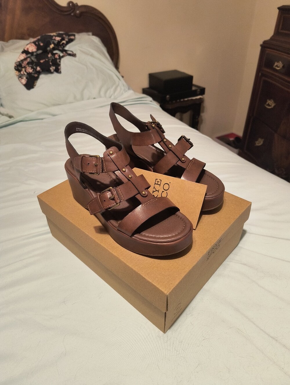 Frye sandals